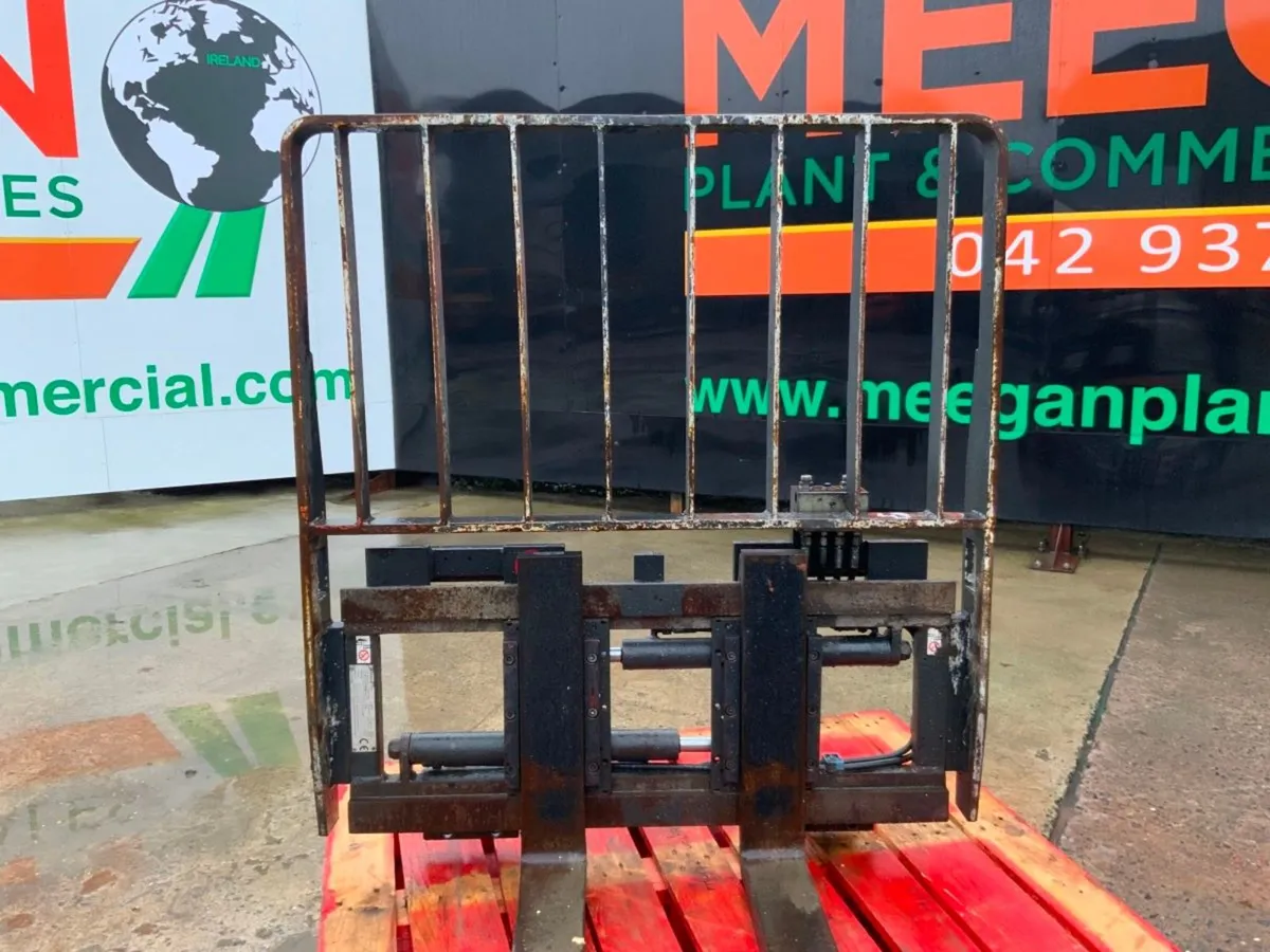 DURWEN FORK LIFT SLIDING CARRIAGE.........618. - Image 4