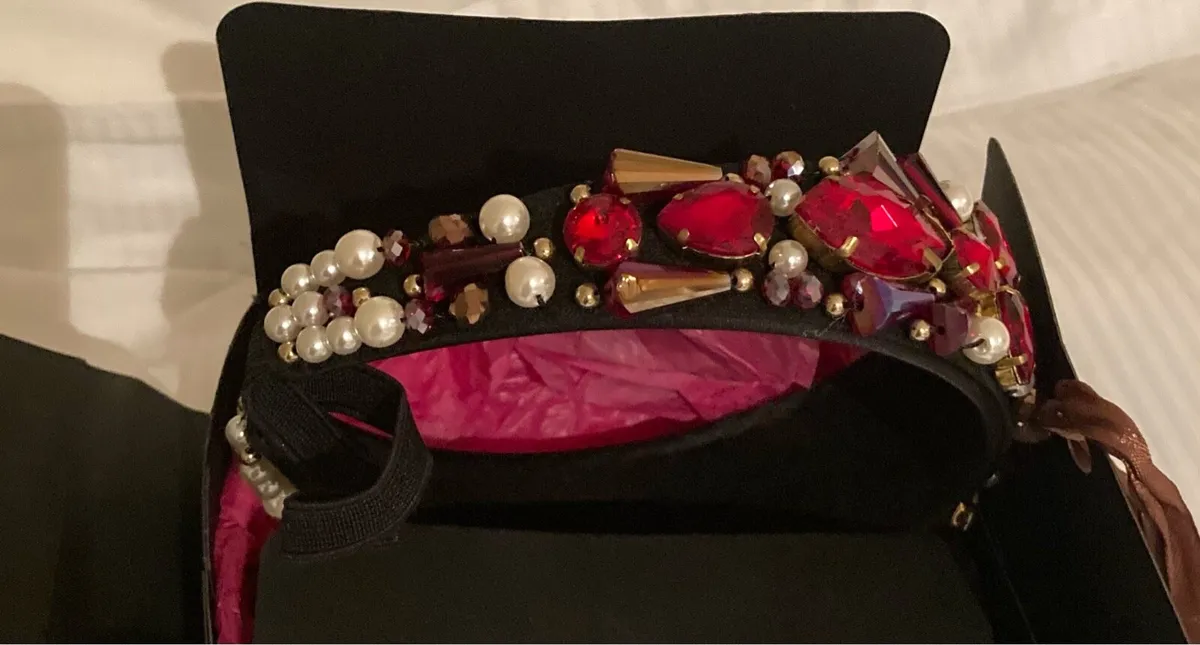 Jewelled Headband & Earrings Set - Image 3