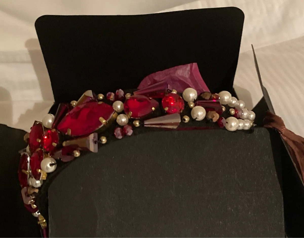 Jewelled Headband & Earrings Set - Image 4