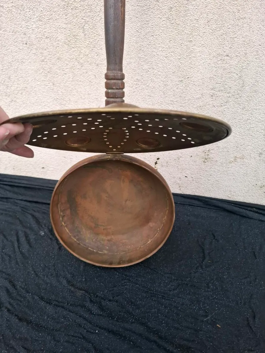 Copper antique bed warmer possible to post - Image 2