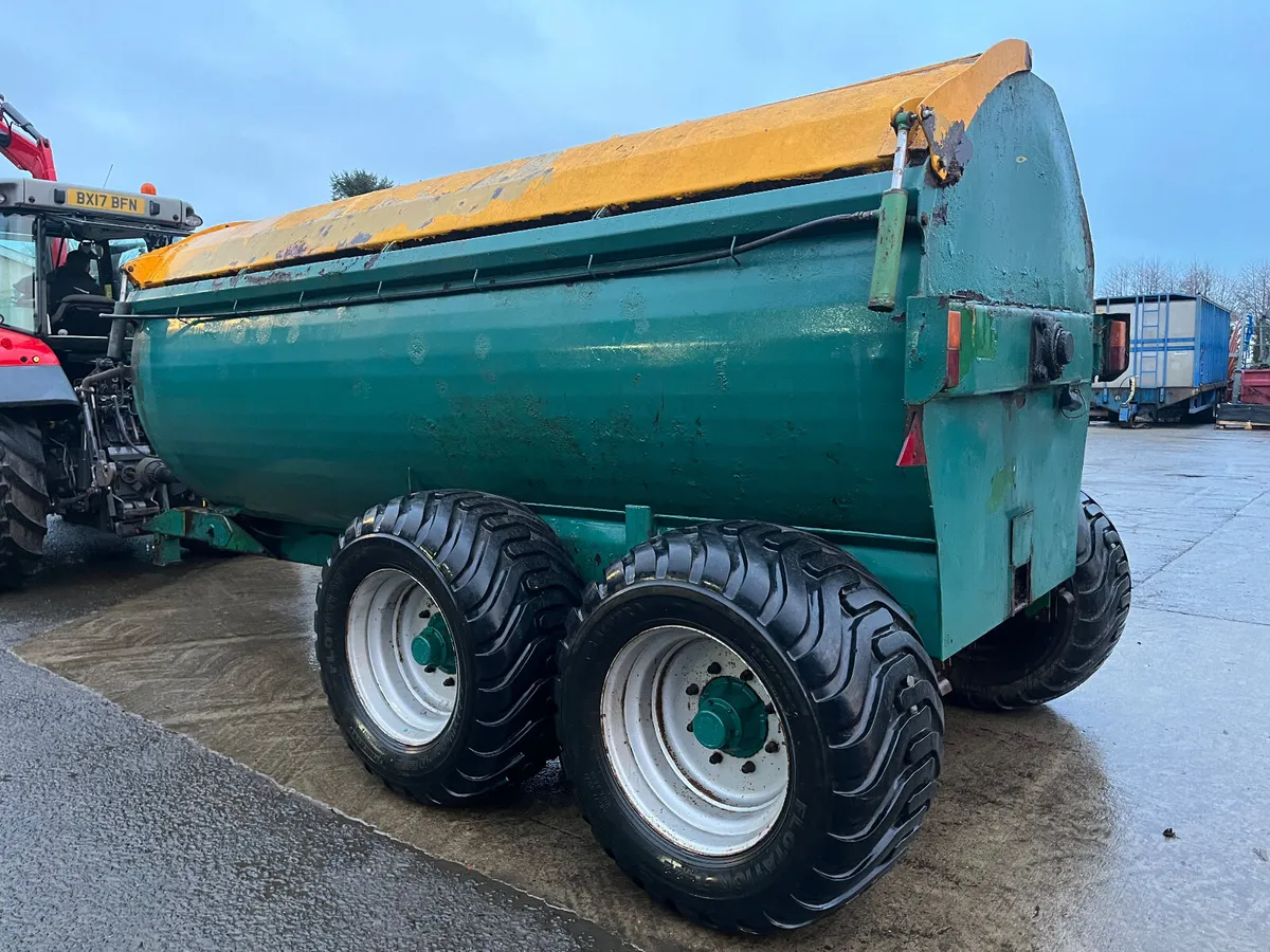 Double axel Fraser dung spreader - Image 2