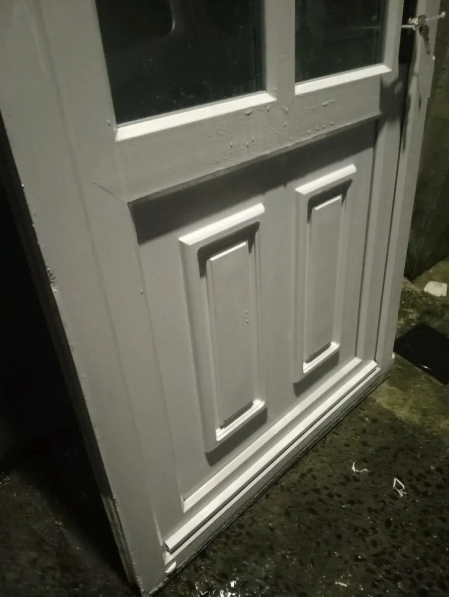 🎄 HIGH QUALITY DOOR AVAILABLE 🎄 - Image 3