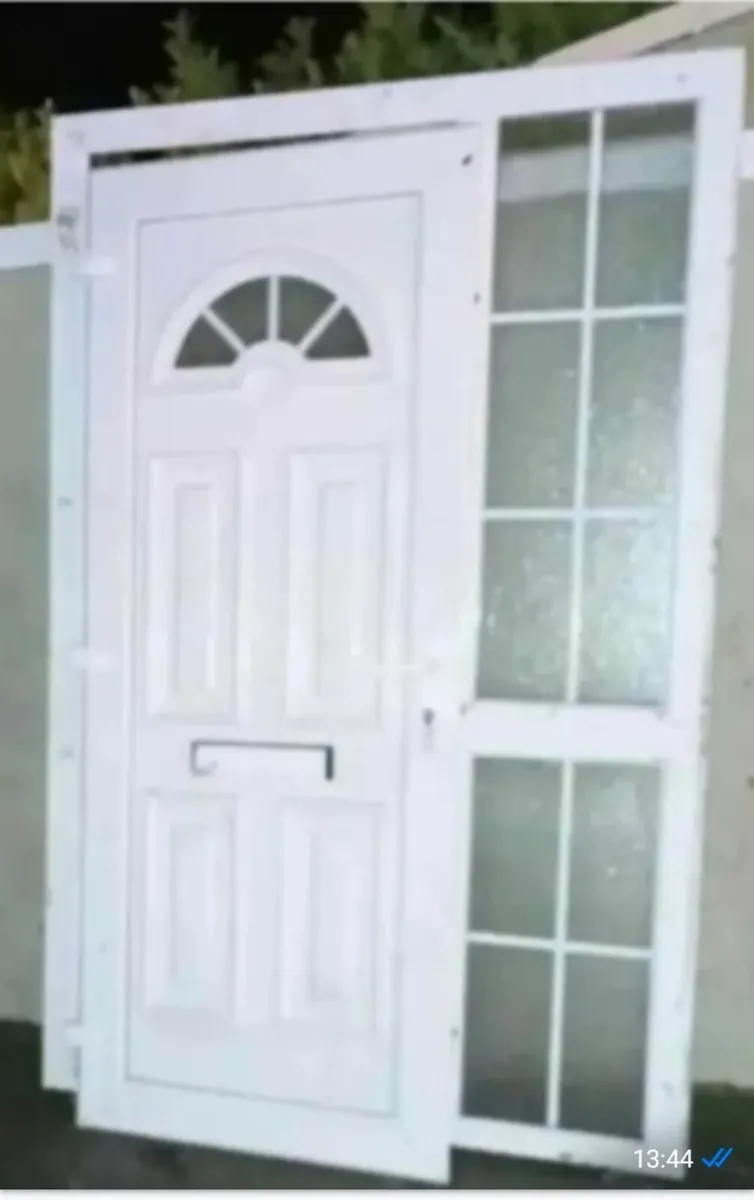 🎄 HIGH QUALITY DOOR AVAILABLE 🎄