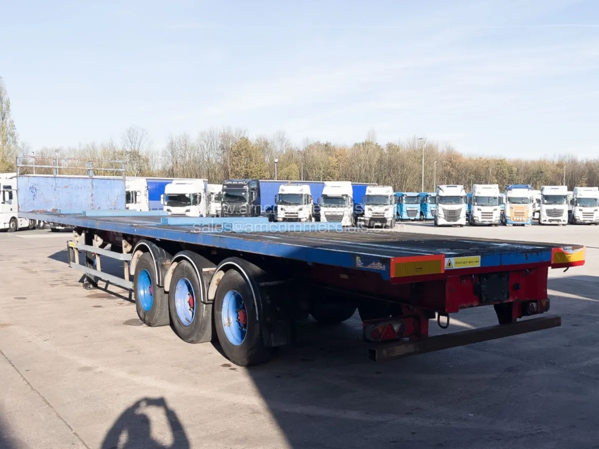 2008 SDC FLATBED TRI AXLE TRAILER - C264863 - Image 4