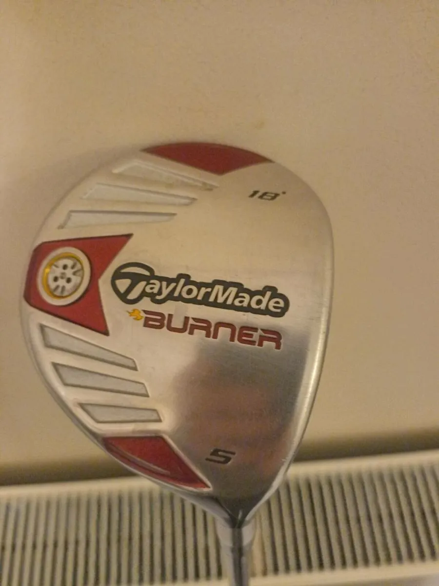 Taylormade golf 5 wood S flex. Right handed club - Image 1