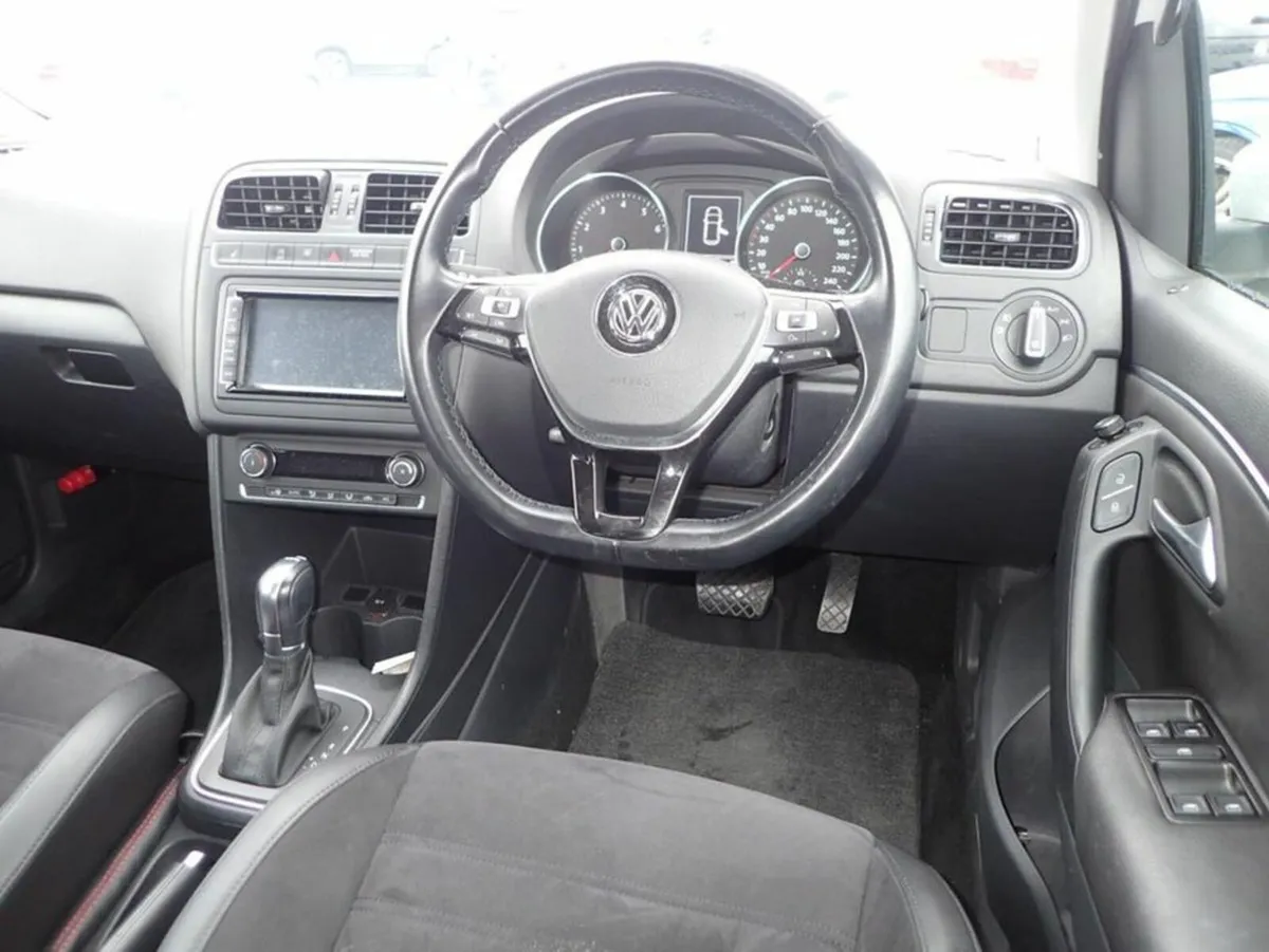 Volkswagen Polo TSI Highline Meister - Image 4