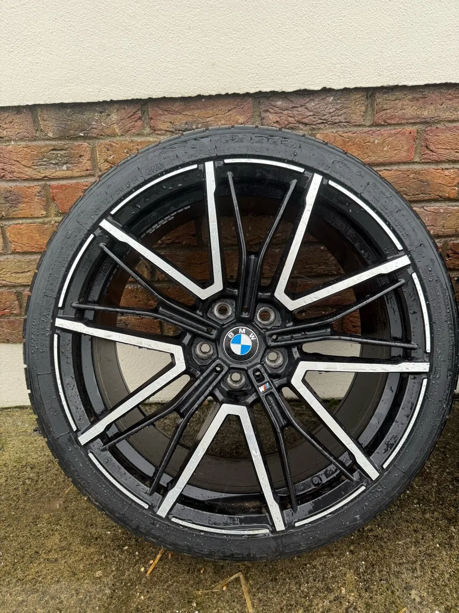 20” Brand New BMW M sport Alloy wheels - Image 1