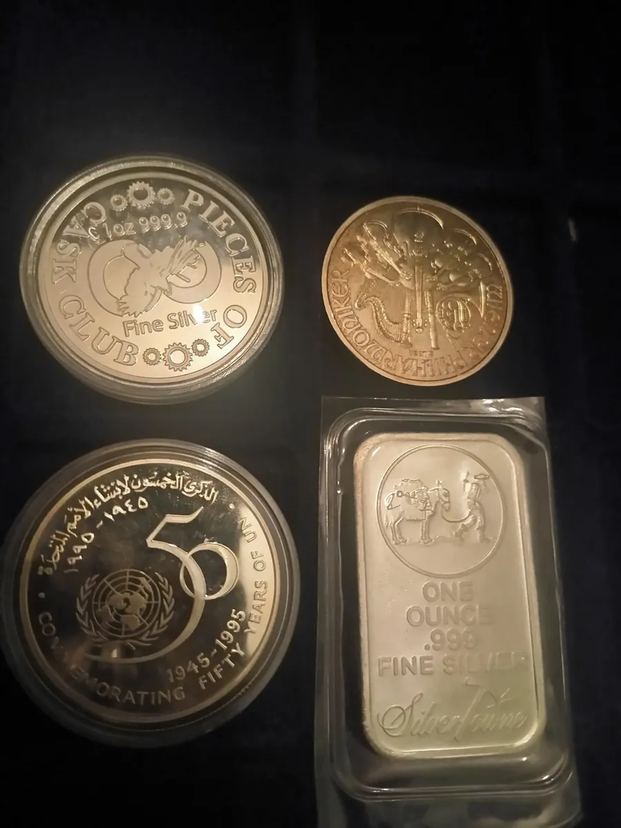 4 silver coins /bar - Image 1