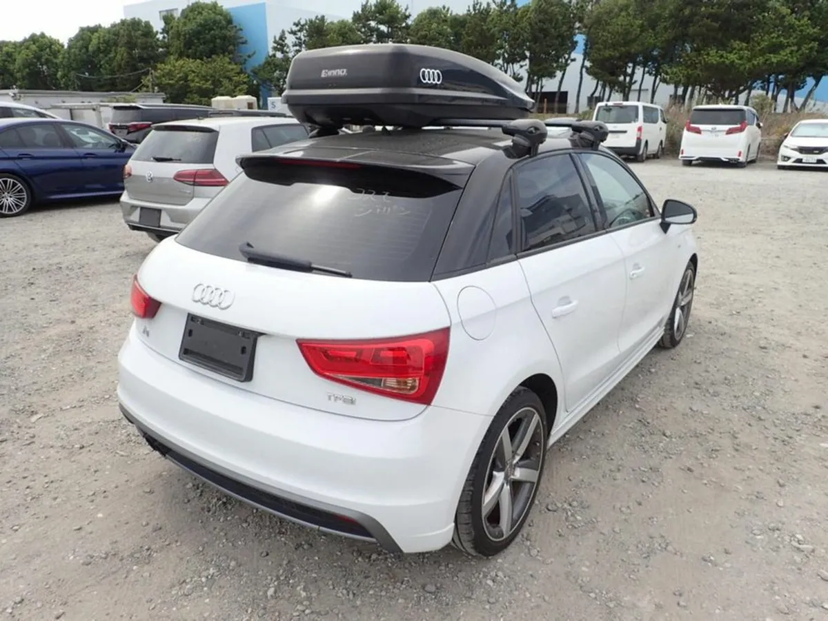 Audi A1 1.4 TFSI Admired Limited - Image 3