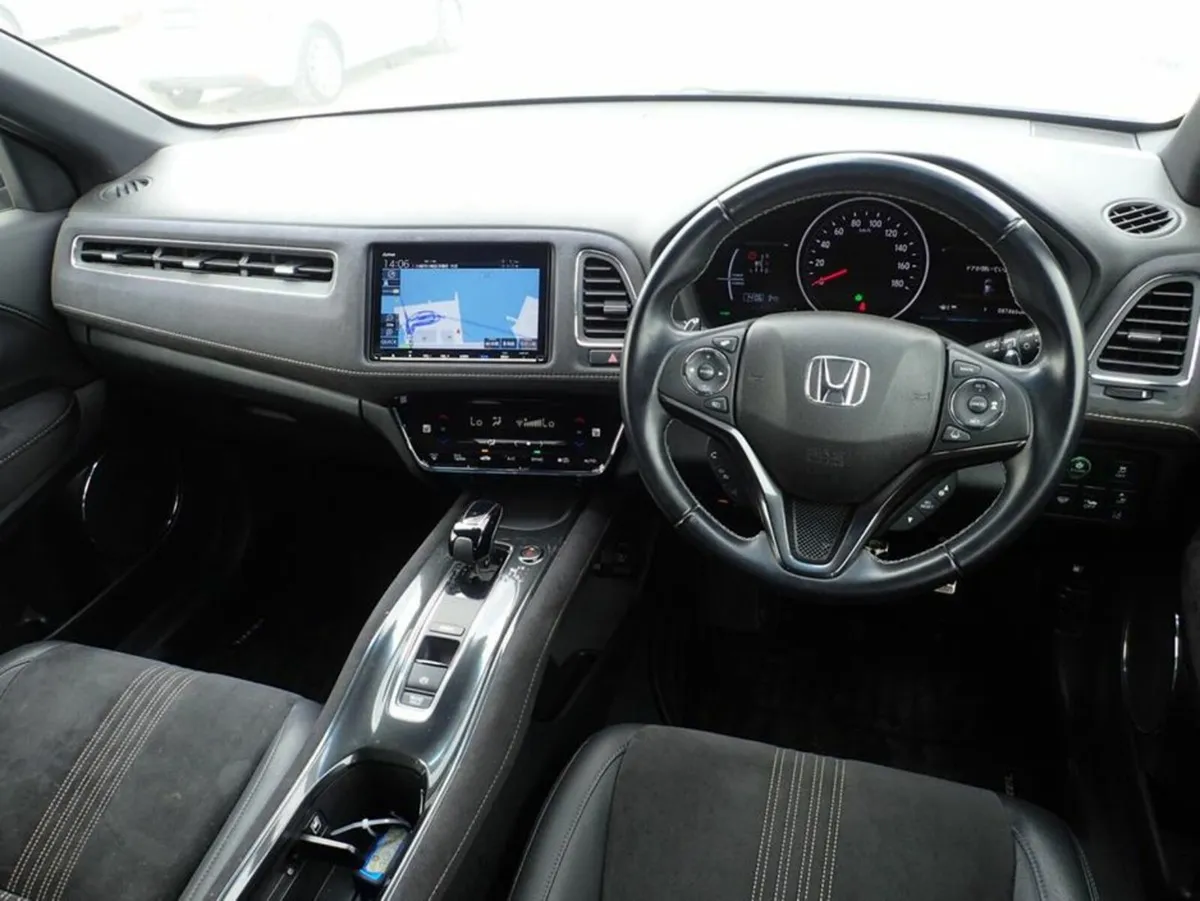 Honda Vezel RS Honda Sensing - Image 3