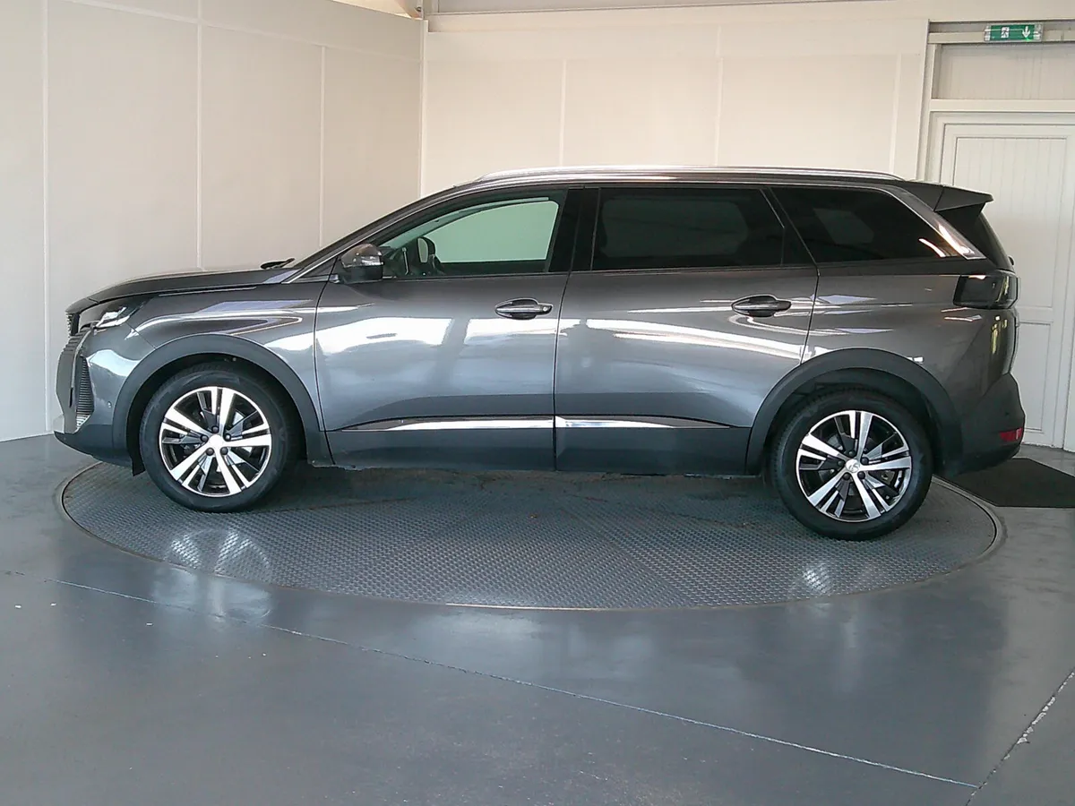 Peugeot 5008 2021 - Image 4