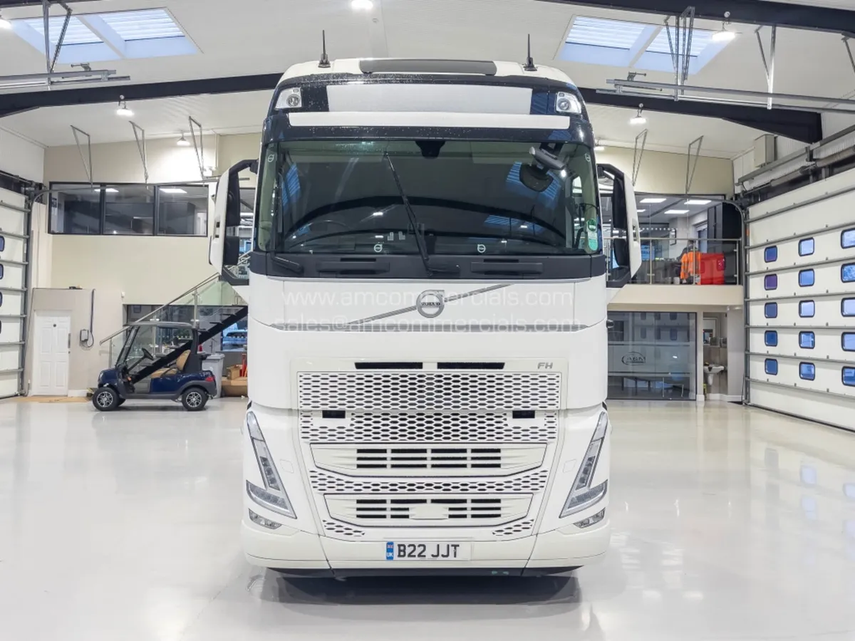 2023 (23) VOLVO FH 460 GLOBETROTTER XL - Image 2
