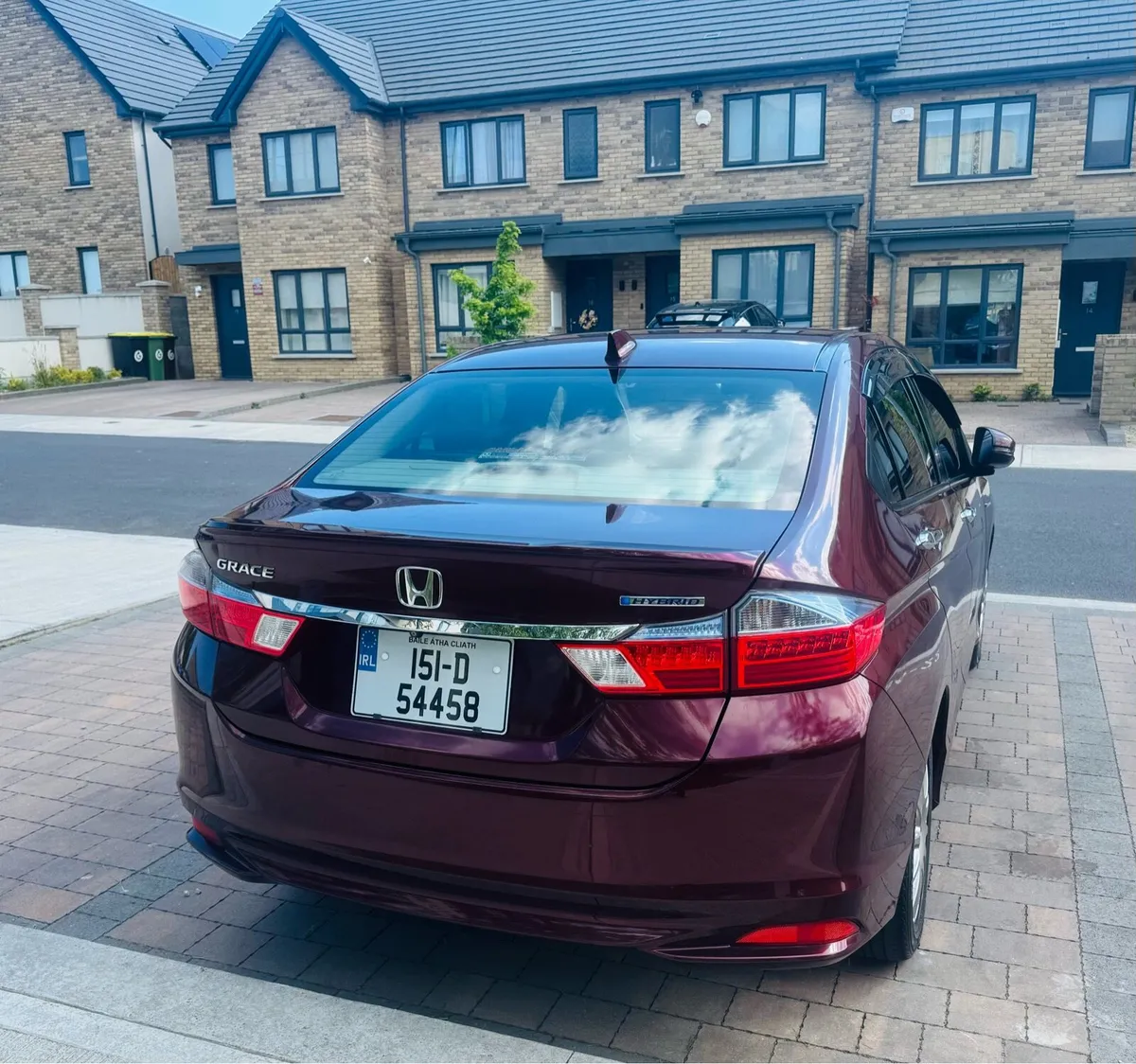 151 Honda Grace 1.5 Petrol Hybrid Automatic - Image 3