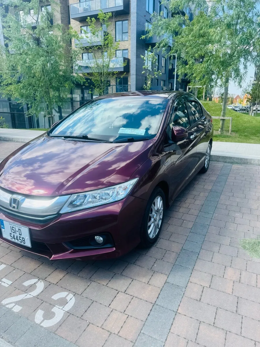 151 Honda Grace 1.5 Petrol Hybrid Automatic - Image 4