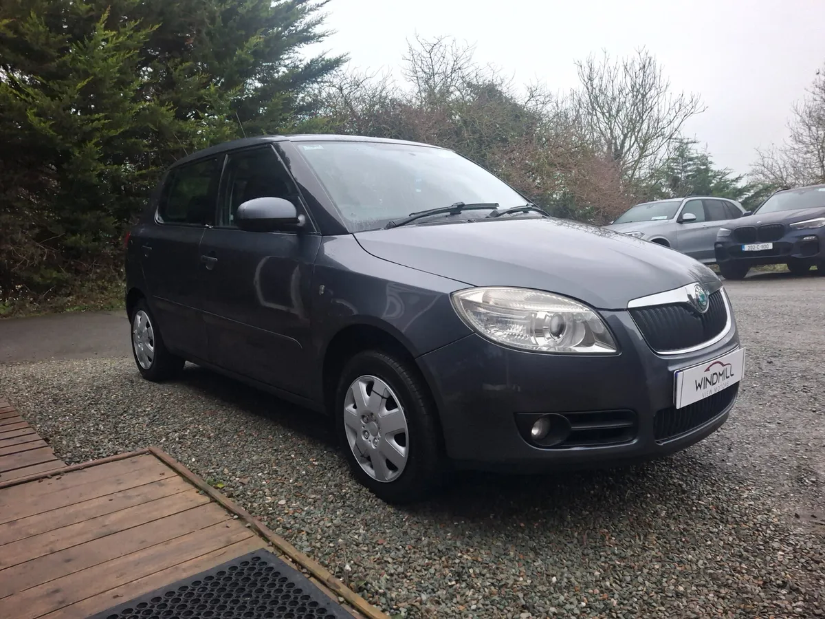 Skoda Fabia 2008 - Image 2