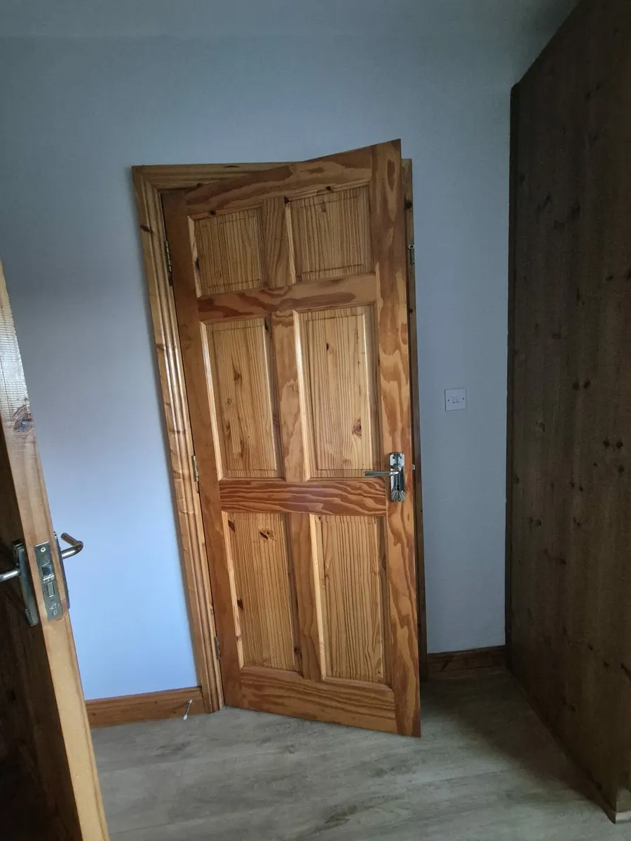 11 Solid internal doors with hardware