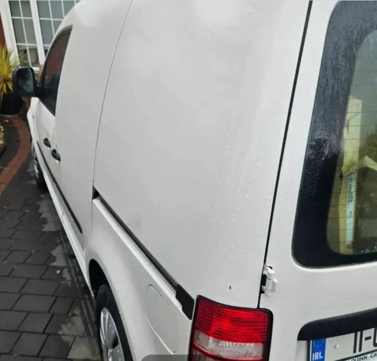Volkswagen Caddy 1.6 - Image 3