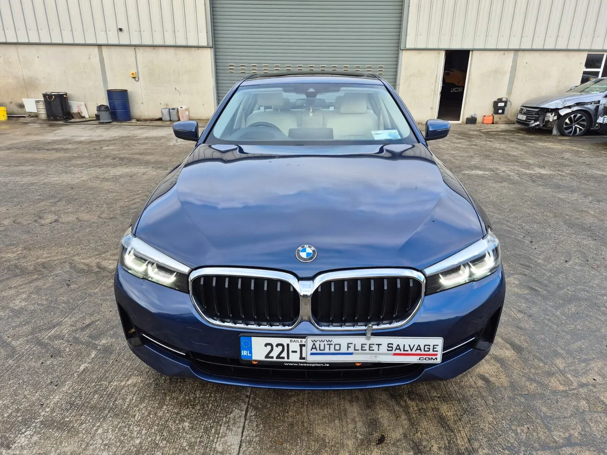 221 BMW 520D SE AUTO - Image 2