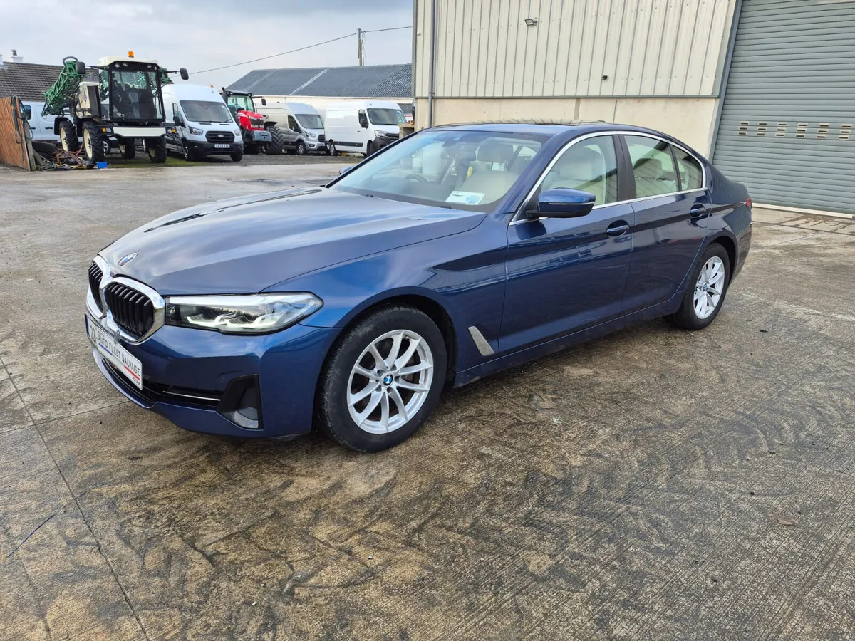 221 BMW 520D SE AUTO - Image 3