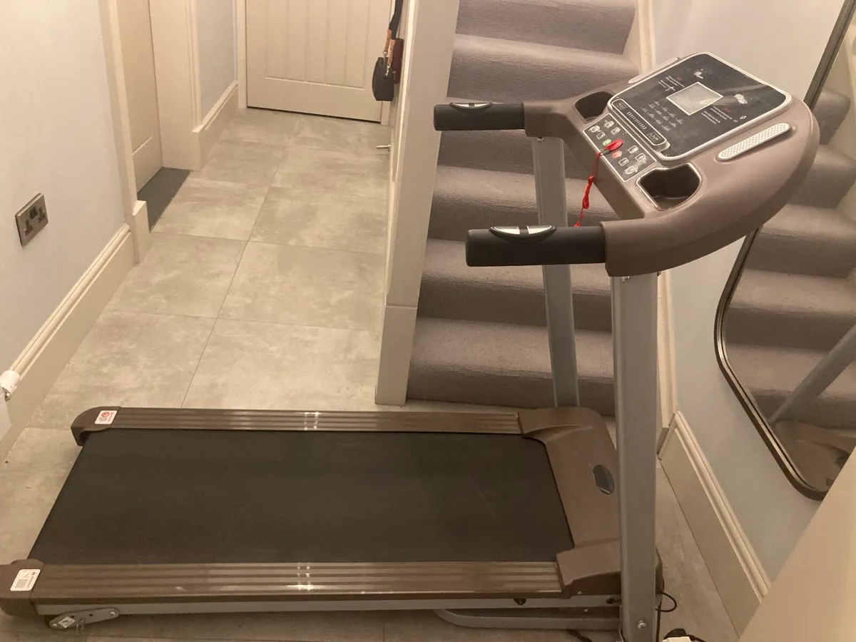 Treadmill - Image 2
