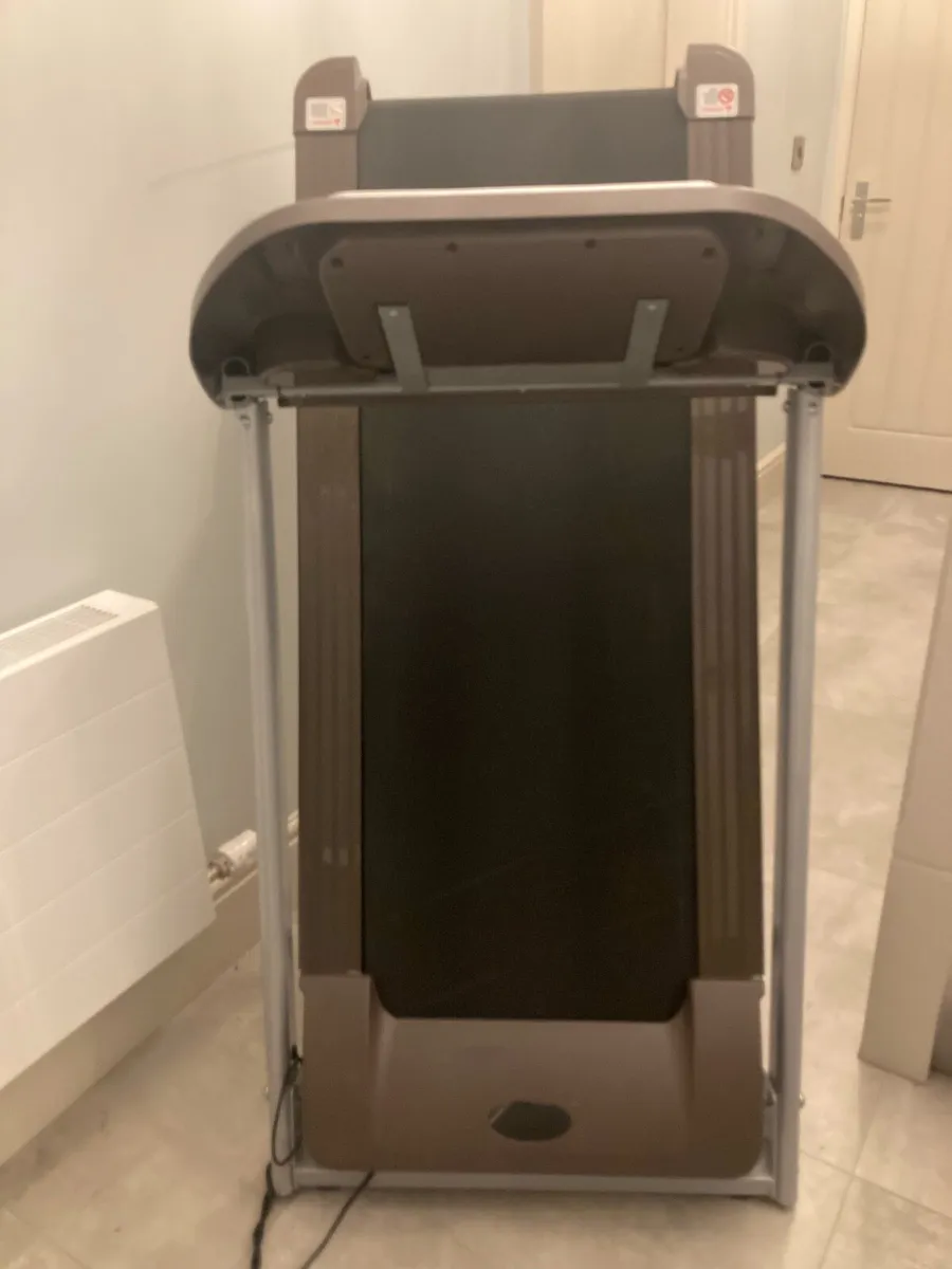 Treadmill - Image 3
