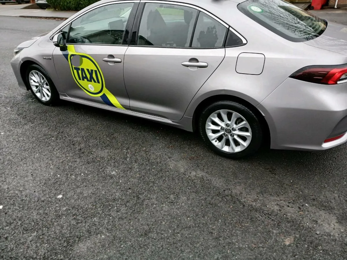 212 toyota corolla taxi - Image 3