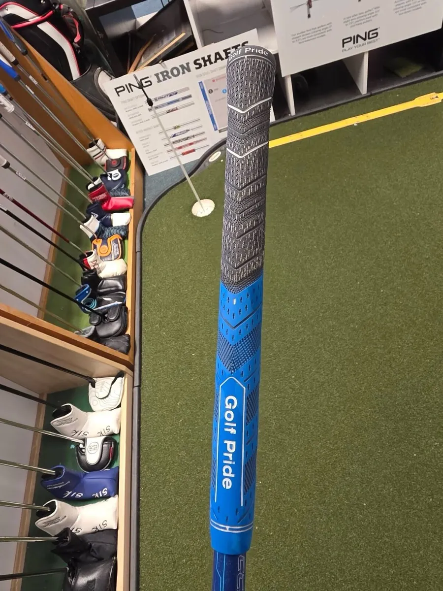 Titleist TSr3 3 Wood - Image 4