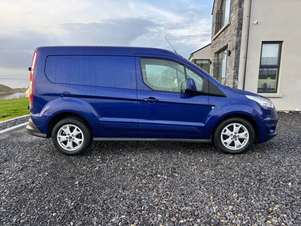 2016 Ford Transit Connect Limited 6 speed - Image 4