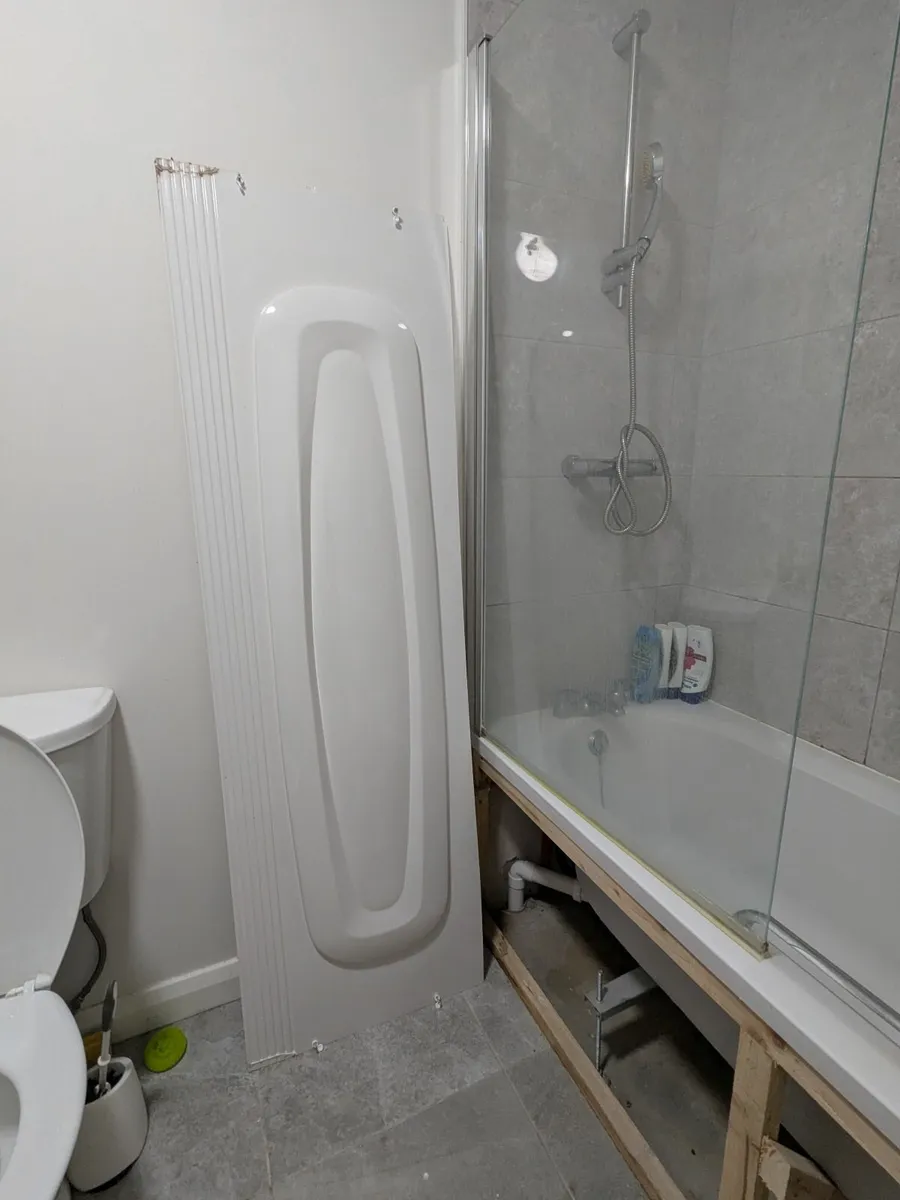 Bath panel - Image 1