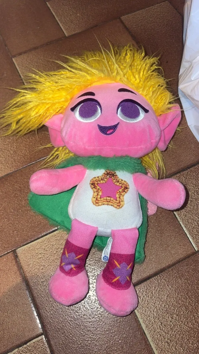 Troll guitar and teddy - Image 4