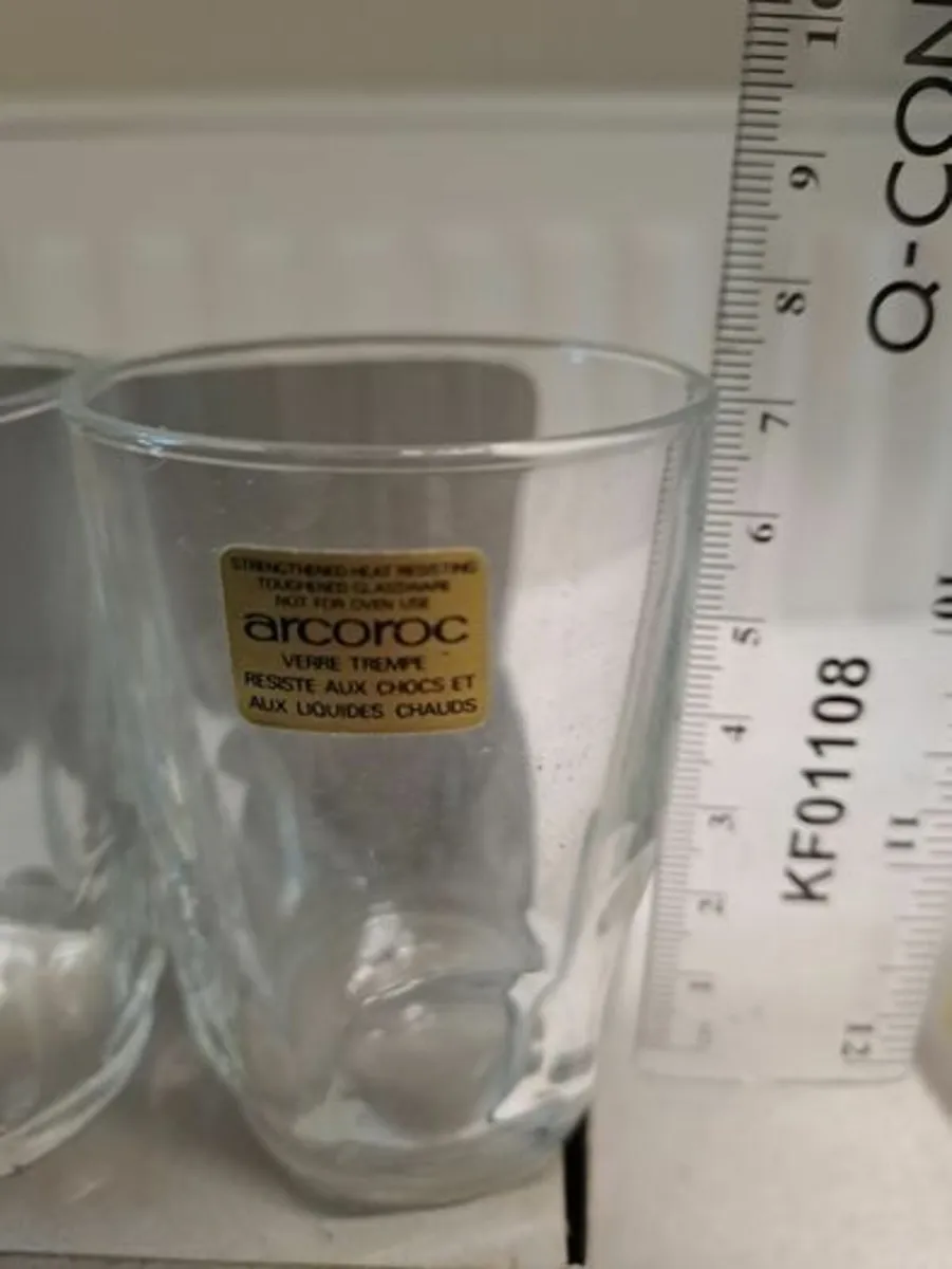 6 small Arcoroc glasses vintage - Image 3