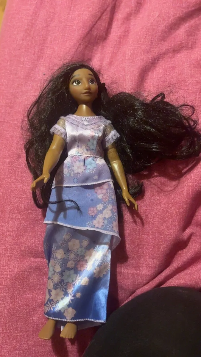 Encanto Barbie doll - Image 1