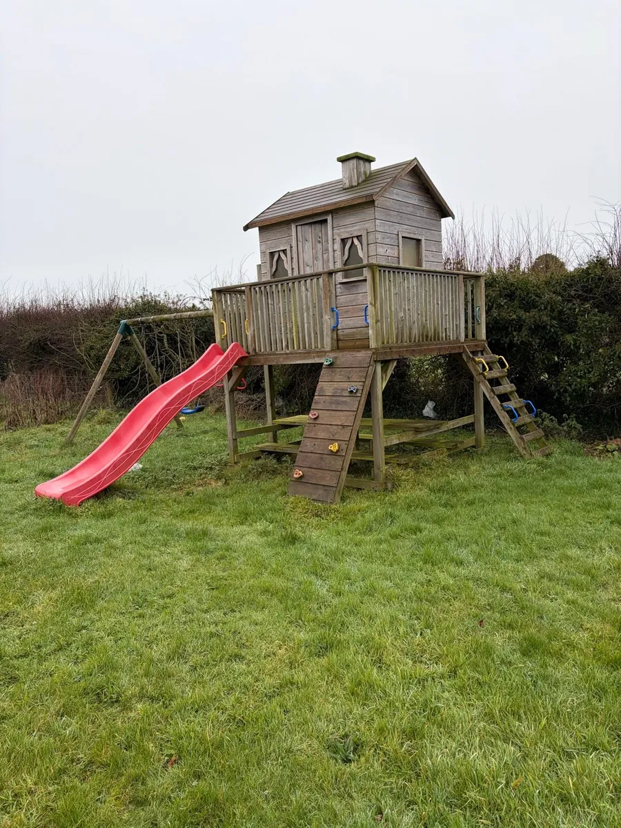 Play house - Image 1