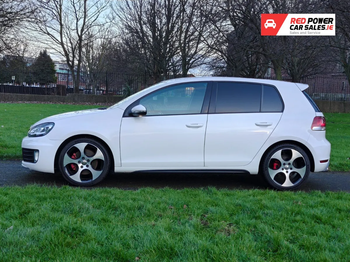 2011 VW GOLF GTI 2.0 TSI AUTO - Image 2