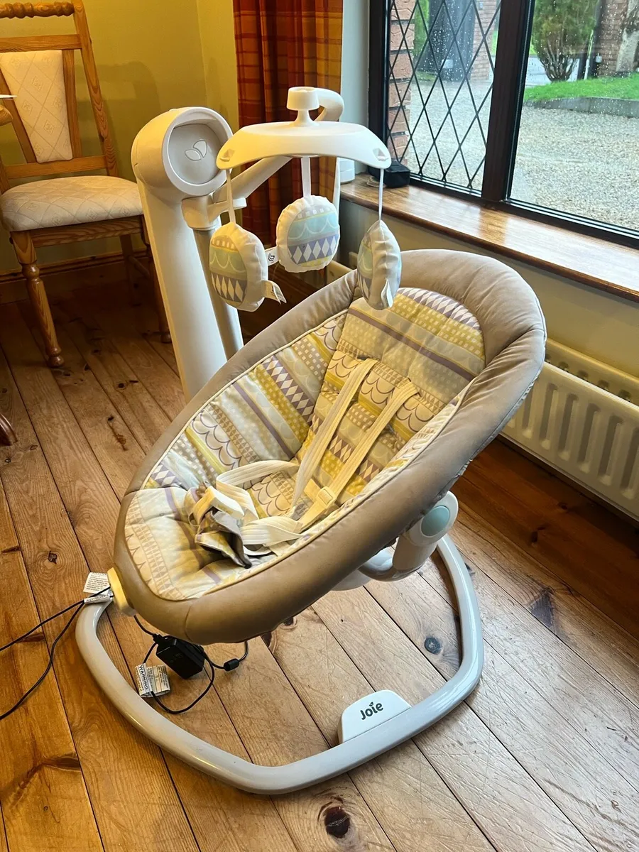 Joie Serina Swivel baby swing - Image 2