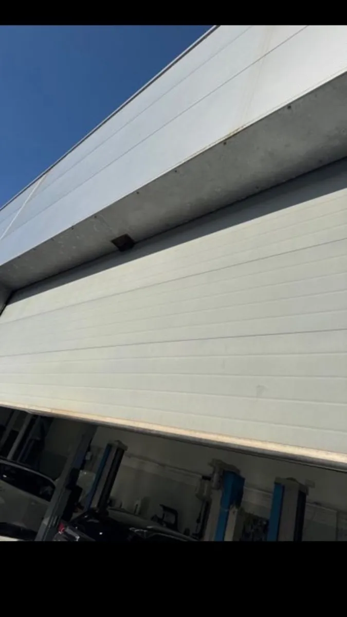 Insulated Garage Doors - Image 3