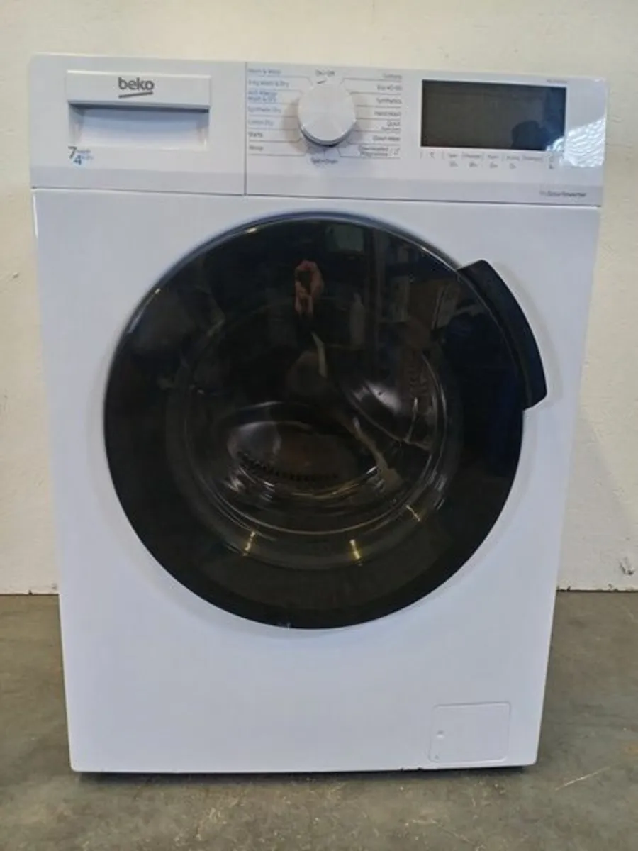 Washer Dryer EX-Display - Image 1