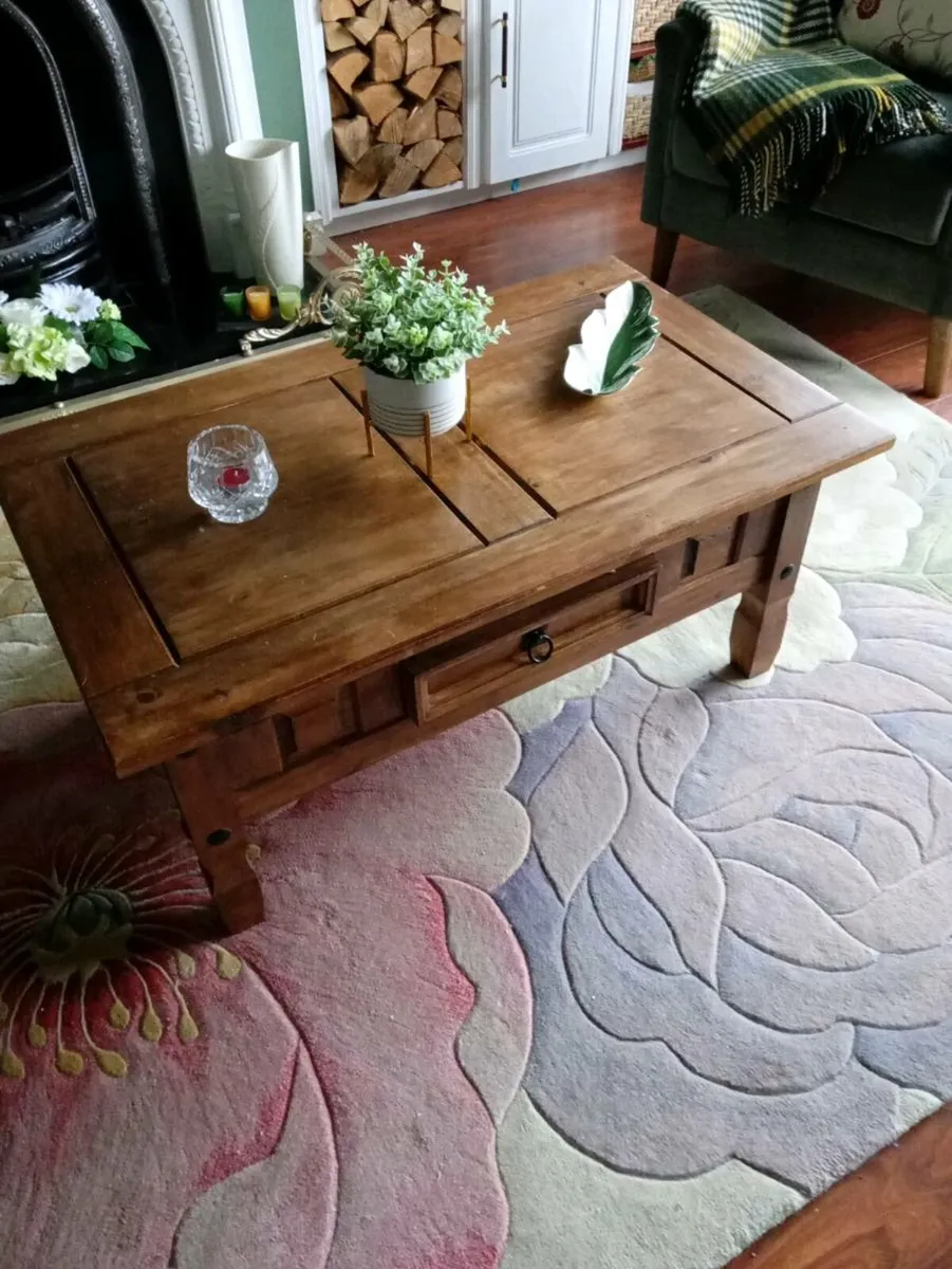 Coffee table - Image 1