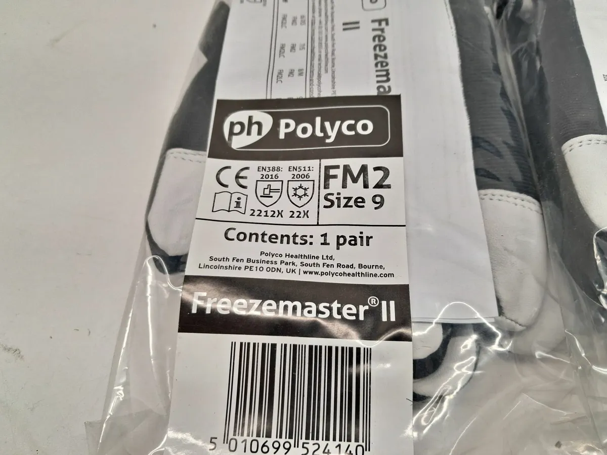 Online Auction Of Freeze Master Gloves & More! - Image 4