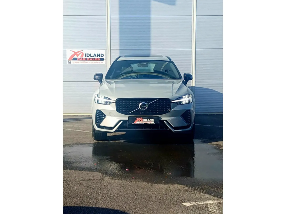 Volvo XC60 + T6 PHEV AWD AUTO**Now Sold** - Image 3