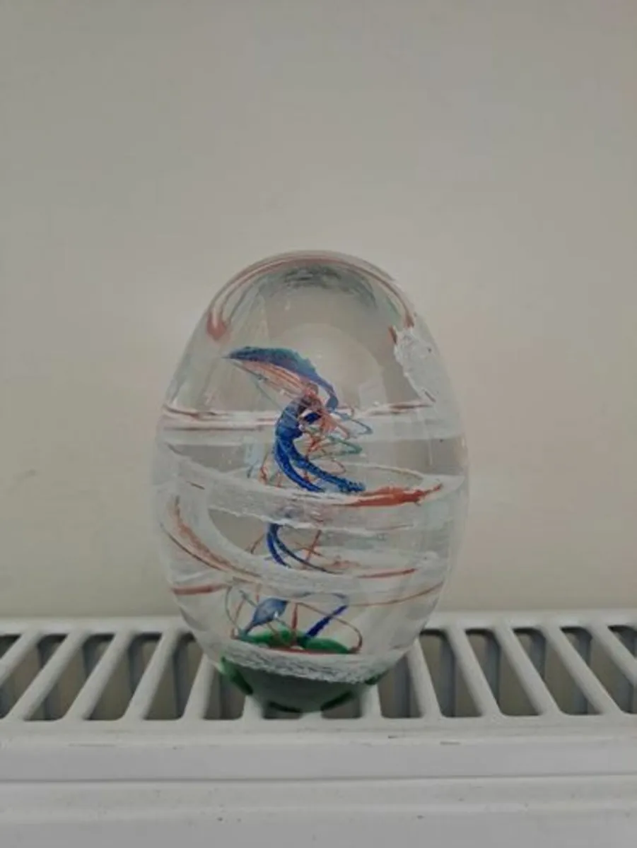 Vintage hand- blown art glass Paperweight - Image 1