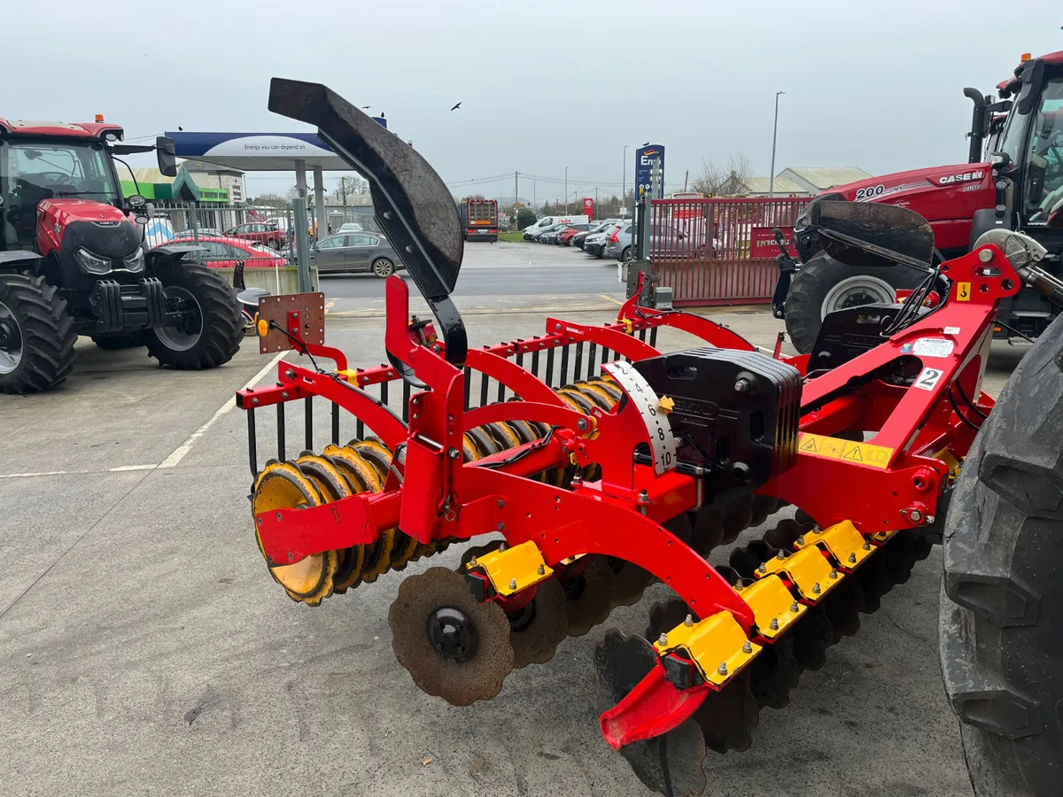 Vaderstad Carrier 300 (NO VAT) - Image 4