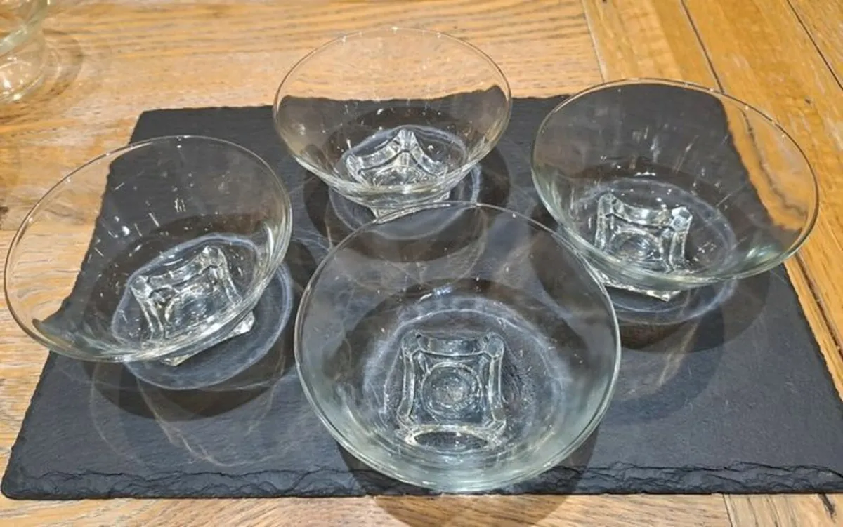 Glass dessert cups vintage - Image 2