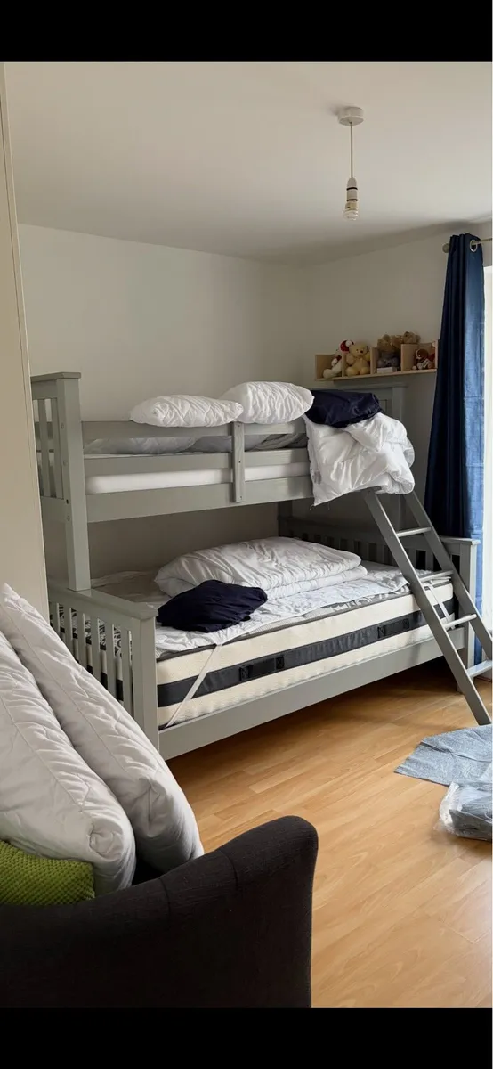 Triple bunk beds - Image 4