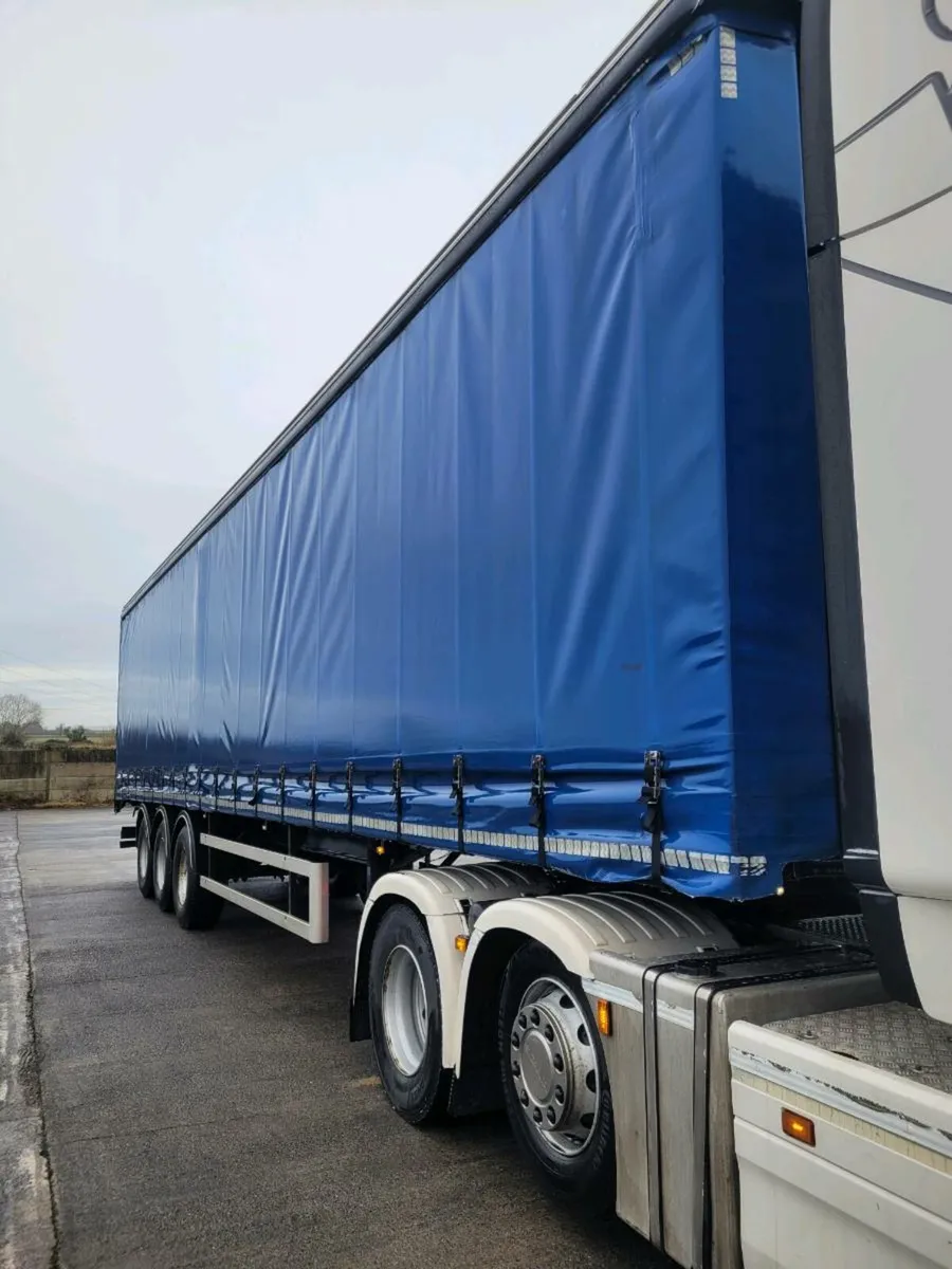 4.2 curtainsider volvo - Image 1