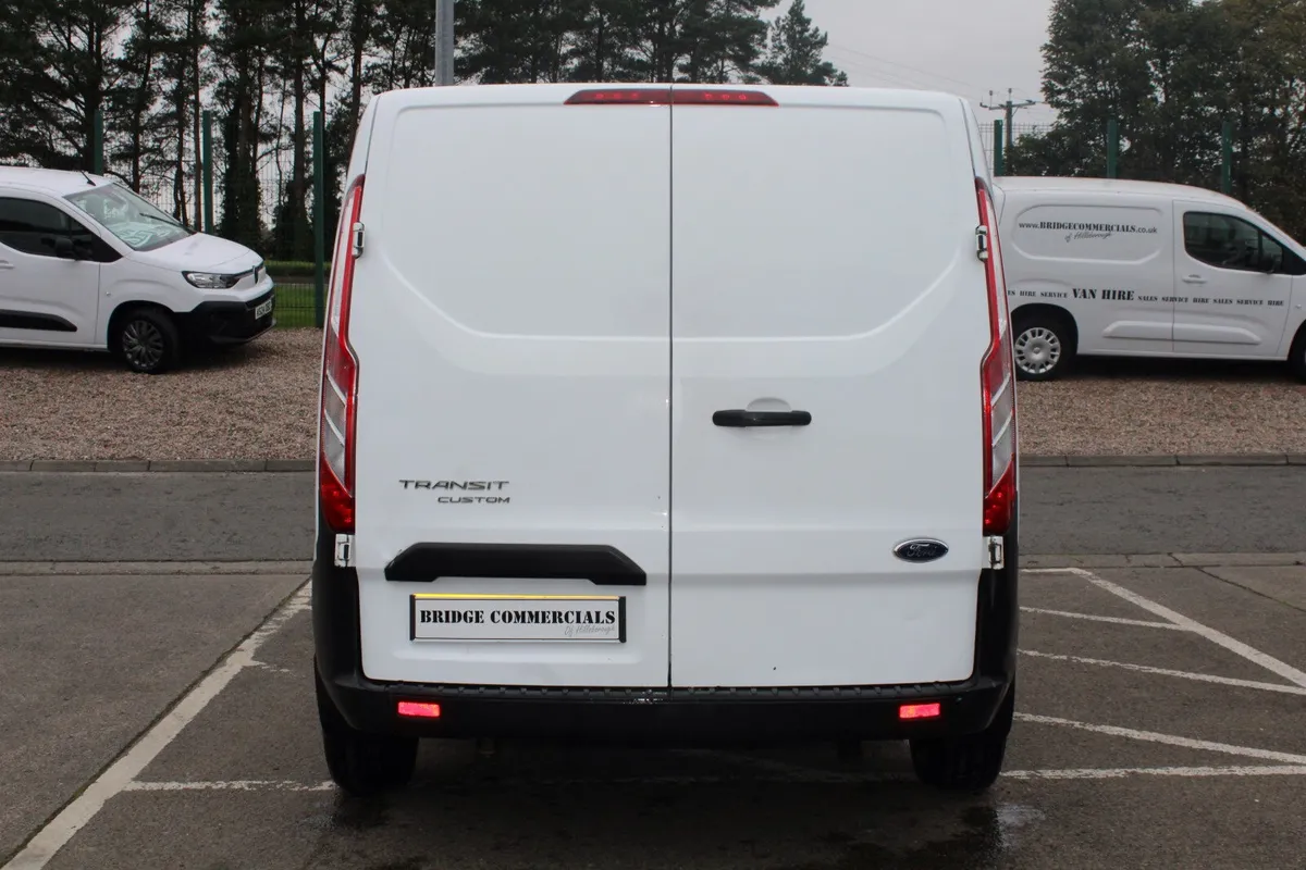 2019 Ford Transit Custom 320 L2 Custom 6Seat - Image 3