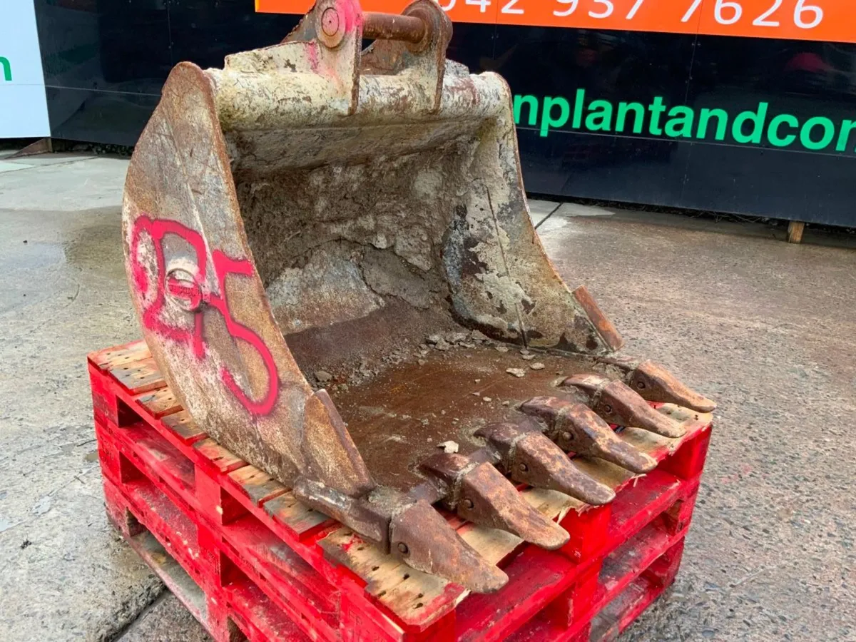 36"  STRICKLAND  BUCKET......50mm PINS......275f. - Image 3