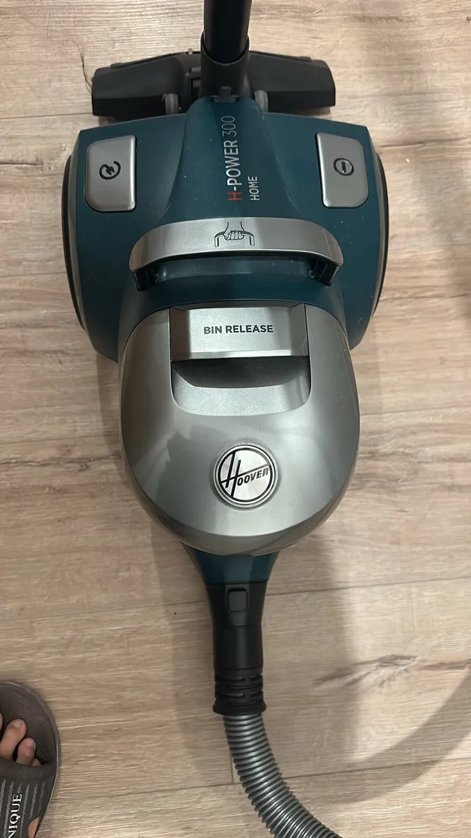 Hoover vacuum cleaner - Image 4