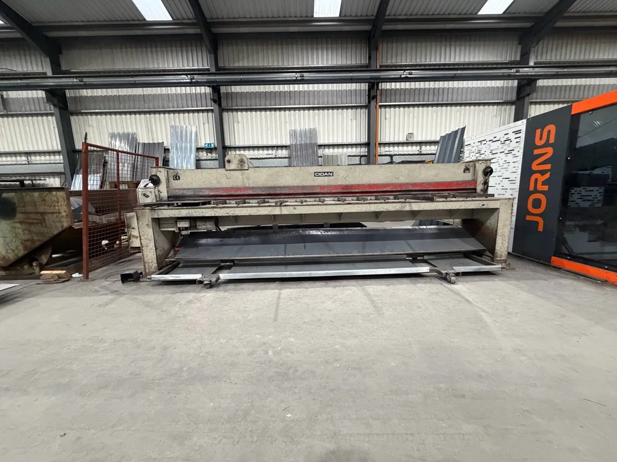 Cidan 4m guillotine - Image 3