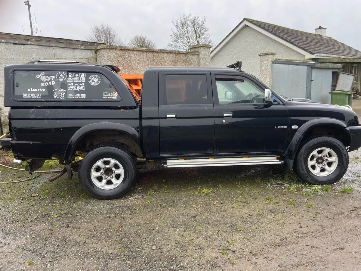Mitsubishi L200 for breaking - Image 3